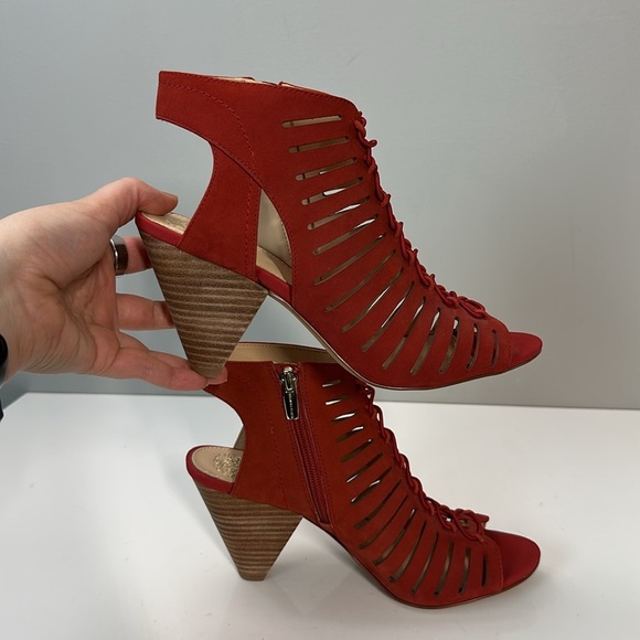 Vince Camuto Evalan Lace-Up Leather Heels Size 8.5 - Picture 14 of 16